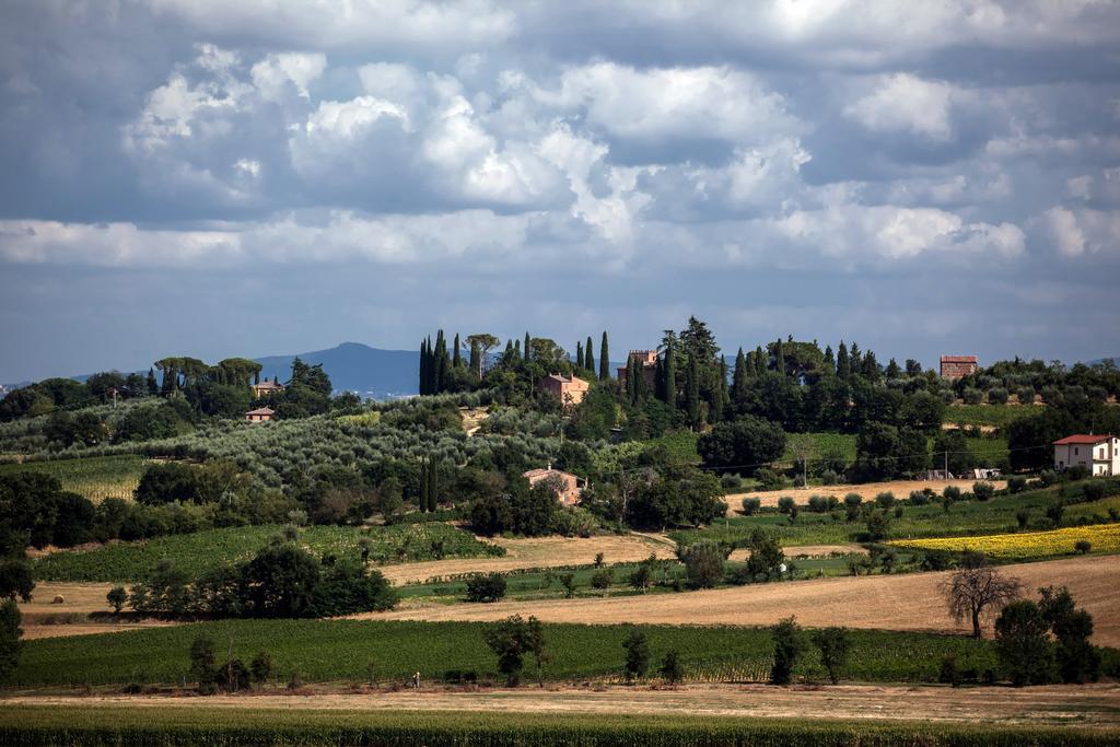 Agriturismo Sanguineto Acquaviva  Exterior photo